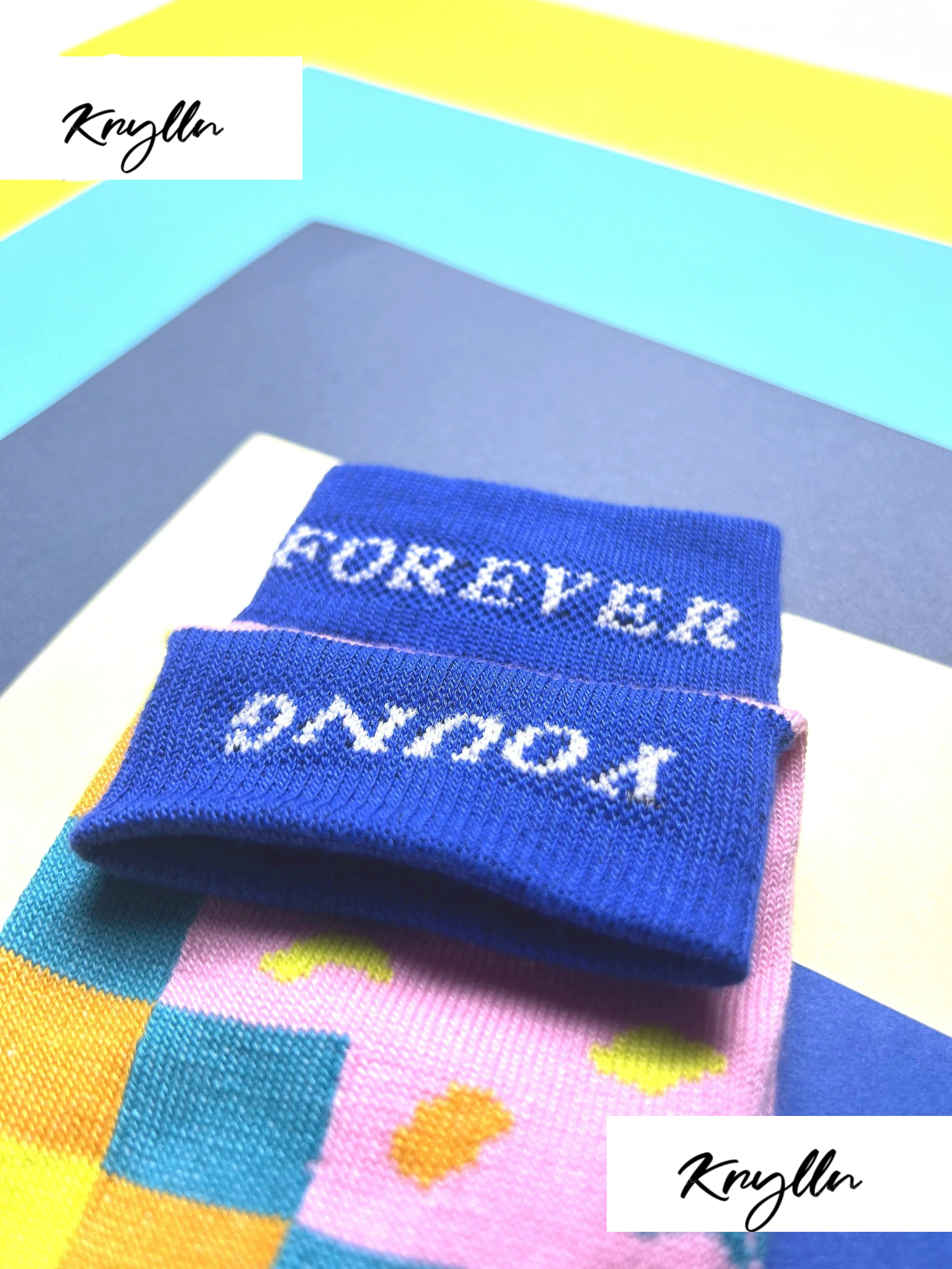 Young Forever Crew Socks - Krylln